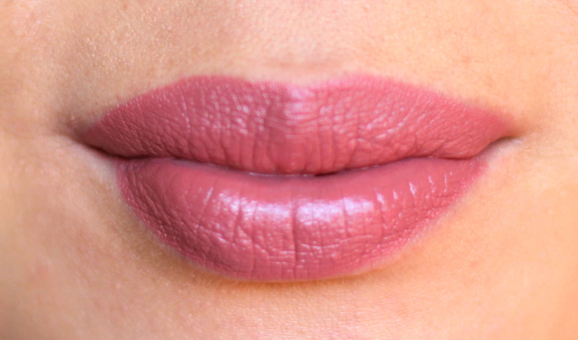 Top 5 MAC Lipsticks-Cosmo, Fast Play, Twig, Blankety, Velvet Teddy